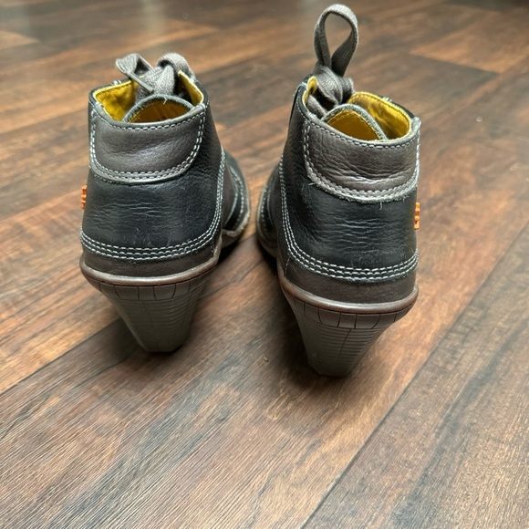 ART Company Ankle Brown Boots Size 7 - Picture 7 of 11